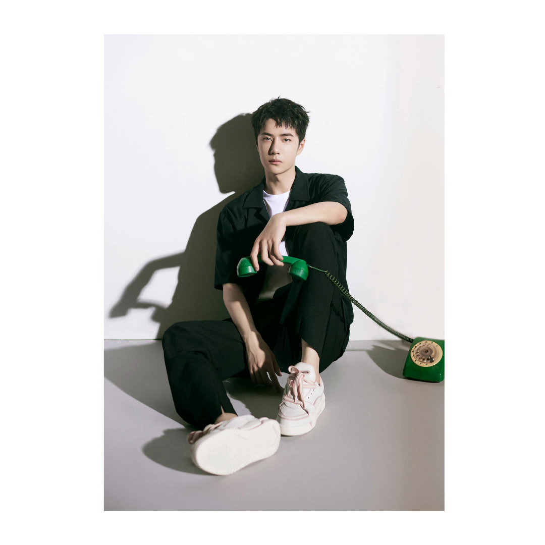 fallinginyibo85's tweet photo. 2022.12.31 The Last Redemption weibo update
Pink Sneakers Series : #WangYibo Lookbook
#TheLastRedemption
#SPACECOURT2022 https://t.co/VQRmTZWBc0