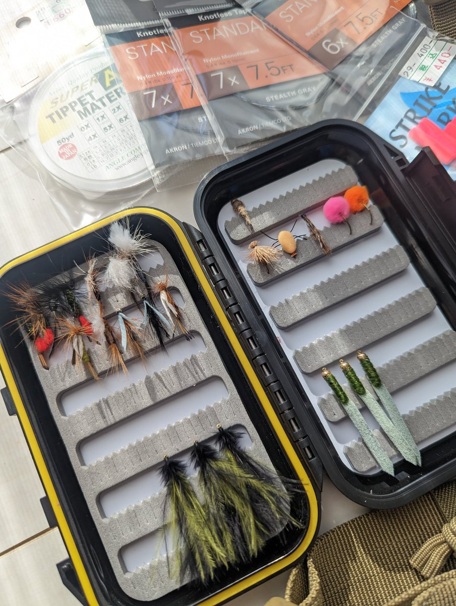 daiwa_sapporoSR's tweet photo. フライ一式とベスト買っちった🎣
#maxcatch
#ultralite
#リトルプレゼンツ
#ストラップベストネオ https://t.co/OzsXoFNG8P