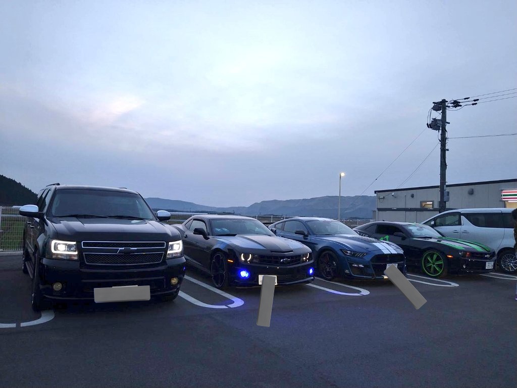 chevy22taka's tweet photo. 明けましておめでとうございます🥳
今年も怪我なく楽しいカーライフを送ります🇺🇲
引き続き今年度もよろしくお願い致します😌👍 https://t.co/kS2XgyIt5f