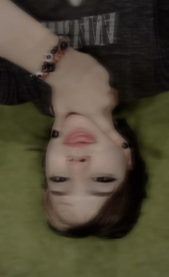 rae 💮 tweet media