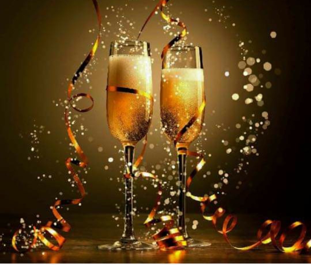 GiddieUpSome's tweet photo. @Madeiracoffee Happy New Year hun! https://t.co/y3zaKrl40s