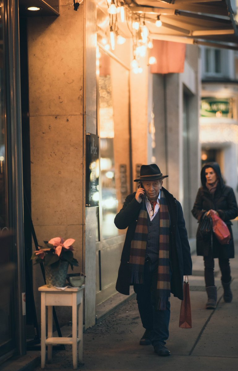 RegionNe16's tweet photo. Calling on you. 

#streetphotography #photography https://t.co/nHvi2DtG6y