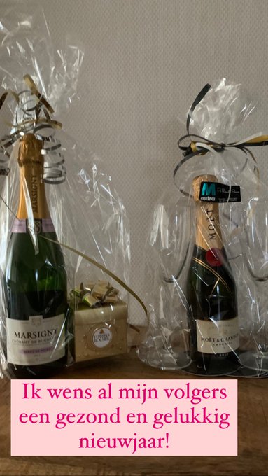 Gelukkig nieuwjaar iedereen! Dat het heerlijk geil en nat mag worden!! 😘🥳 https://t.co/dWnvMwMcaf<a href="/tag/lingerie"class="tags"><span>#lingerie</span></a><a href="/tag/blond"class="tags"><span>#blond</span></a><a href="/tag/sexy"class="tags"><span>#sexy</span></a><a href="/tag/hot"class="tags"><span>#hot</span></a><a href="/tag/porn"class="tags"><span>#porn</span></a><a href="/tag/pussy"class="tags"><span>#pussy</span></a><a href="/tag/naugthy"class="tags"><span>#naugthy</span></a>