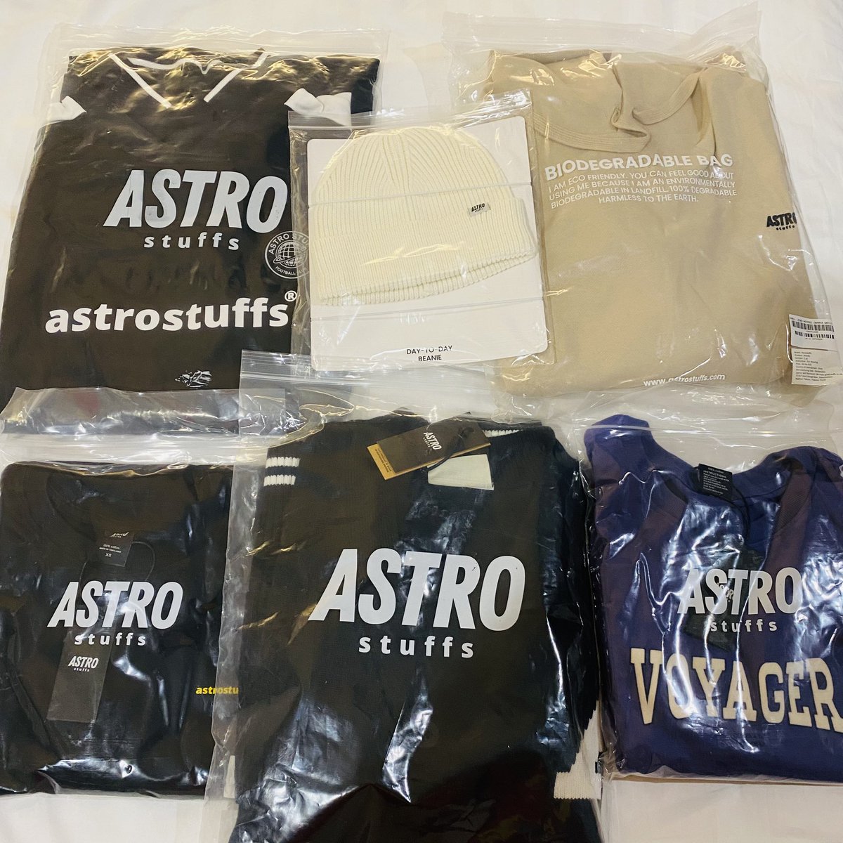 brightforthewin's tweet photo. @Astrostuffs_TH fall ‘22, not just a game, winter ‘22 and side by side collection 💸
#ASTROStuffsEssentialsFall22
#ASTROStuffsNotjustagame
#ASTROStuffsWINTER22
#astrostuffssidebyside
#wehaveknownsince2020
#astrostuffs #bbrightvc https://t.co/1BsDMGcAQA