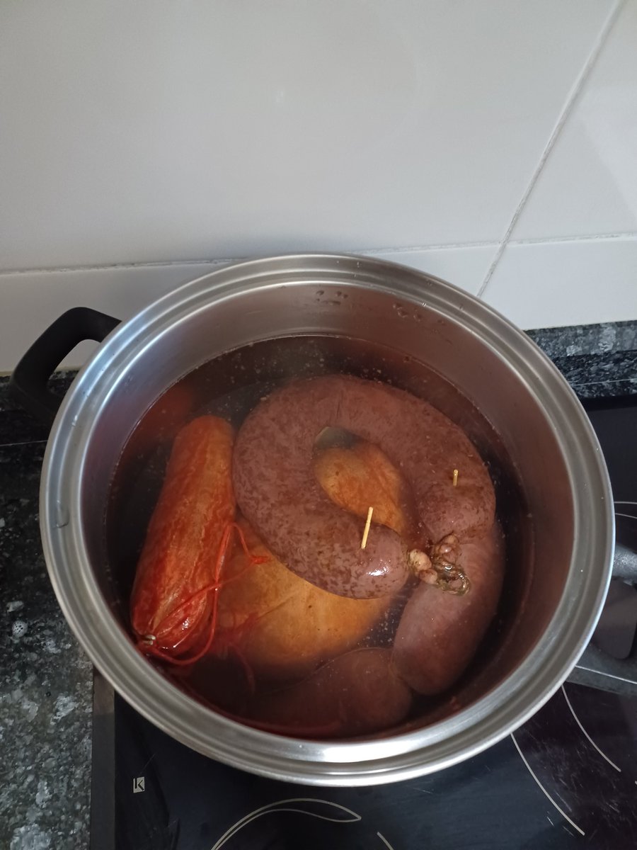 Luis J. Amigo tweet media