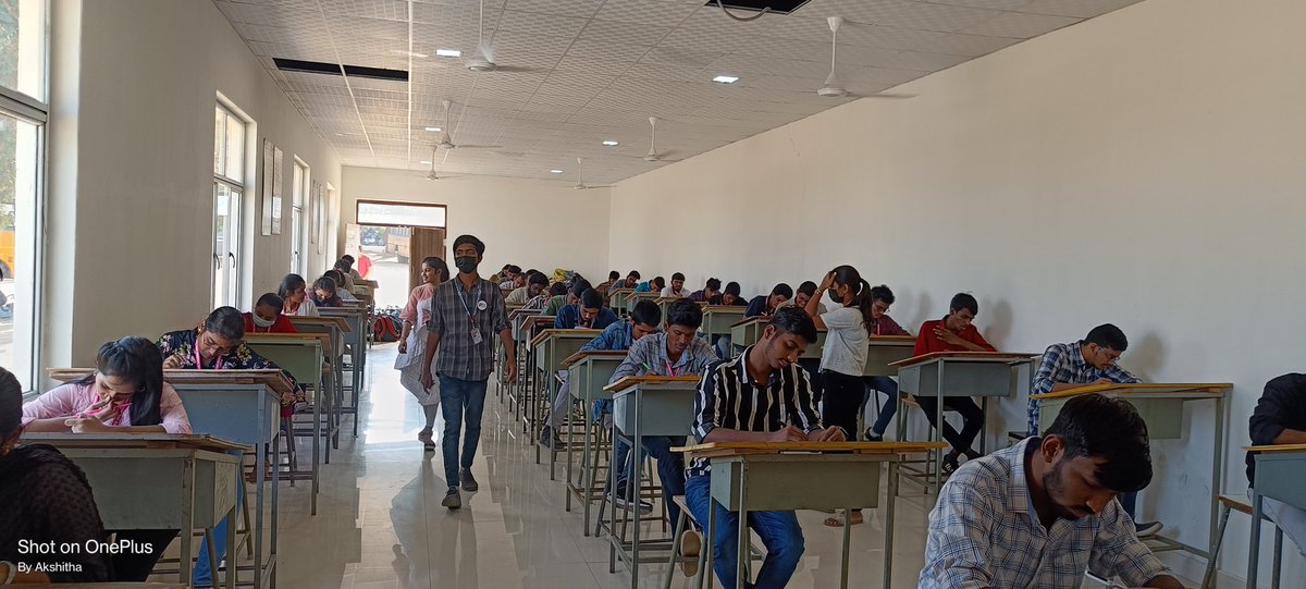 Streetsocialse1's tweet photo. Maths Mela event
#maths @mrecianz https://t.co/sJtwjWxawH