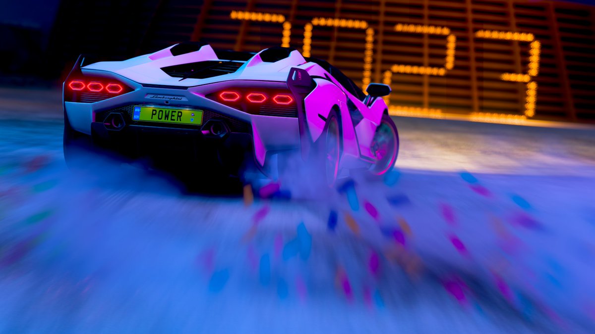 Enzo_PWR's tweet photo. ℍ𝔸ℙℙ𝕐 ℕ𝔼𝕎 𝕐𝔼𝔸ℝ!!! 🥂 🎆🌃🎇🎉
#forzahorizon5 #fh5 #forzashare #GameReality #Lamborghini #SianRoadster #xbox #xboxshare #xboxseriess #happynewyear https://t.co/tPdJjU4h0y