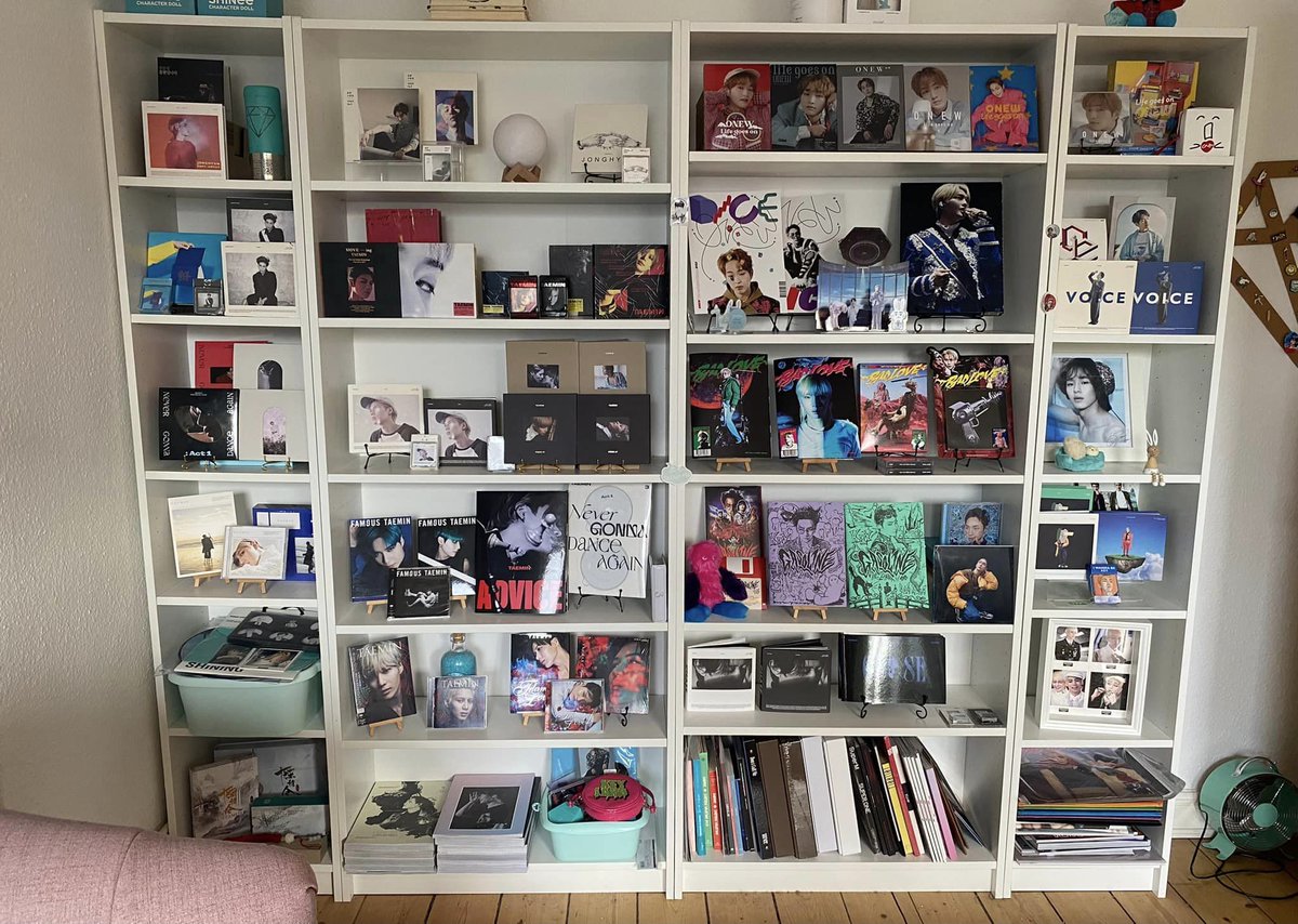 TheNenya's tweet photo. 1st project of 2023 done: rearranging the SHRINees - with a little room now for the upcoming comebacks π₯°
#Shawolthings
#SHINee #μ€μ΄λ @SHINee https://t.co/PGhTNQJiv3