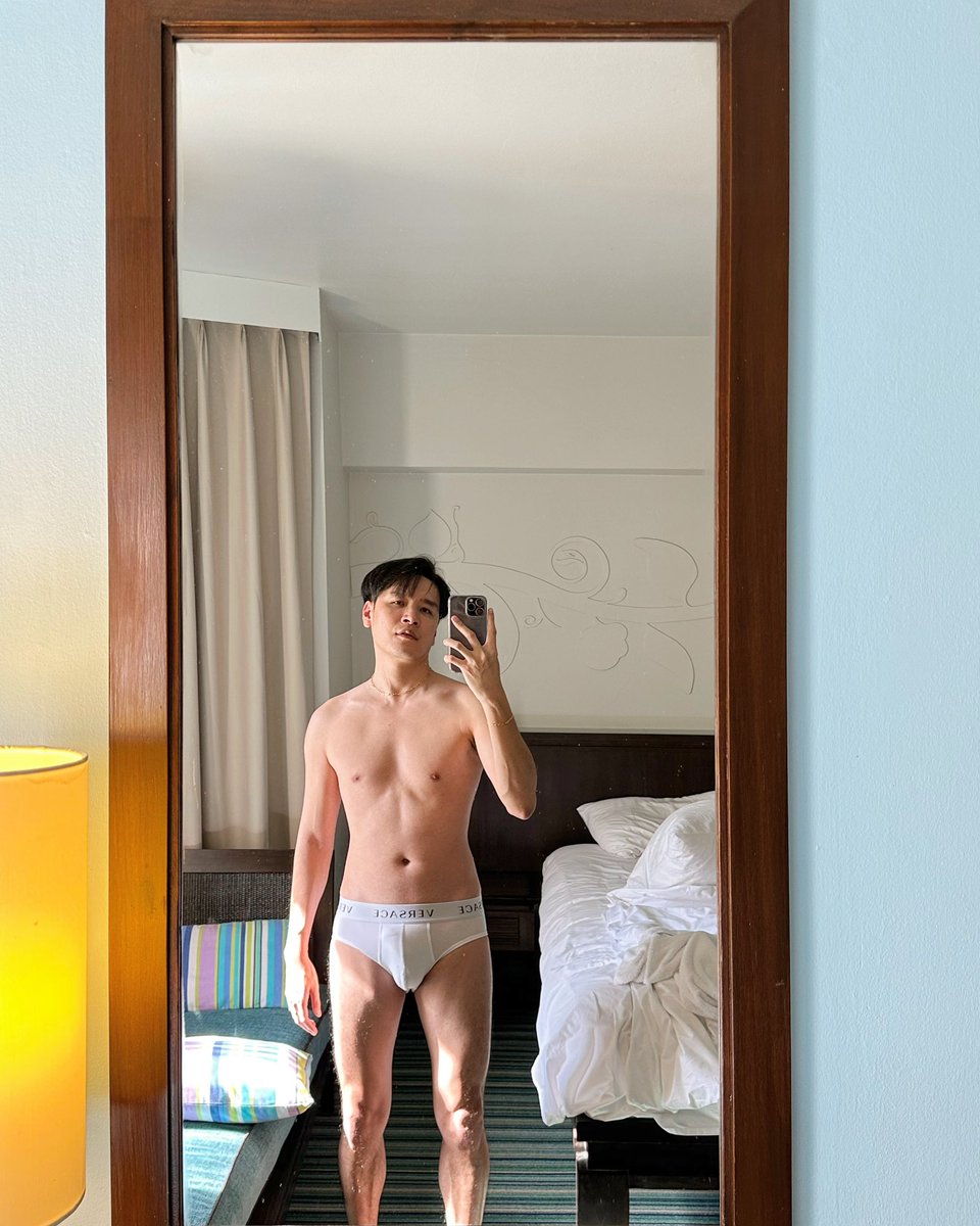 alexdefoxy's tweet photo. An Amateur 🔥 แซวแรงอาจท้องได้นะ…
#1stPostof2023
#โปรดใช้วิจารณญาณในการรับชม
#MrWeekendVacationer
#เที่ยวทั่วไทยไปกับอเล็กซ์
#Alexdefoxy
#PattayaAlexdefoxy
#Pattaya
#HappyNewYear2023
#Countdown2023 https://t.co/7Ev7F5EcLG