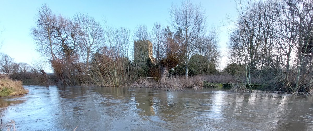Started the year right with a walk via one of our lovely <a href="/TheParksTrust/">The Parks Trust</a> parks - physical &amp; mental health suitably boosted!
#mentalhealth #wellbeing #MiltonKeynes #LoveMK <a href="/scenesfromMK/">scenesfromMK</a>