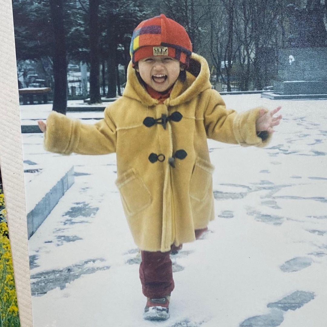 J_JiyoonUpdates's tweet photo. This year's goal!
Don't lose your courage in any situation!!💪

#아이칠린 #ICHILLIN #지윤 #JIYOON https://t.co/DkLF0HIyNE