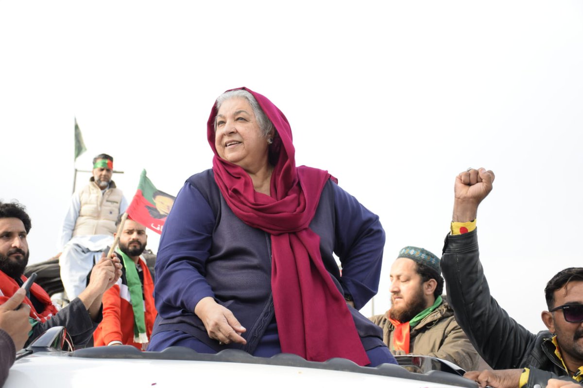 #الیکشن_کراؤ_ملک_بچاؤ
ہم ملک بچانے نکلے ہیں، آئو ہمارے ساتھ چلو!