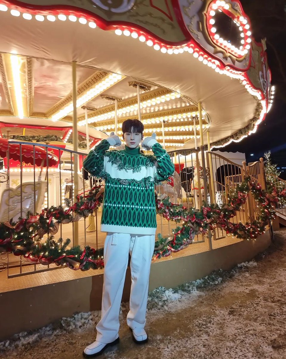 DeepBluekh's tweet image. 230101 #기현 #KIHYUN 

[ yookihhh ] 

2023년 새해가 밝았습니다
새해 복 많이 받으시고 건강하고 행복하게
한 해 보내봅시다!!!