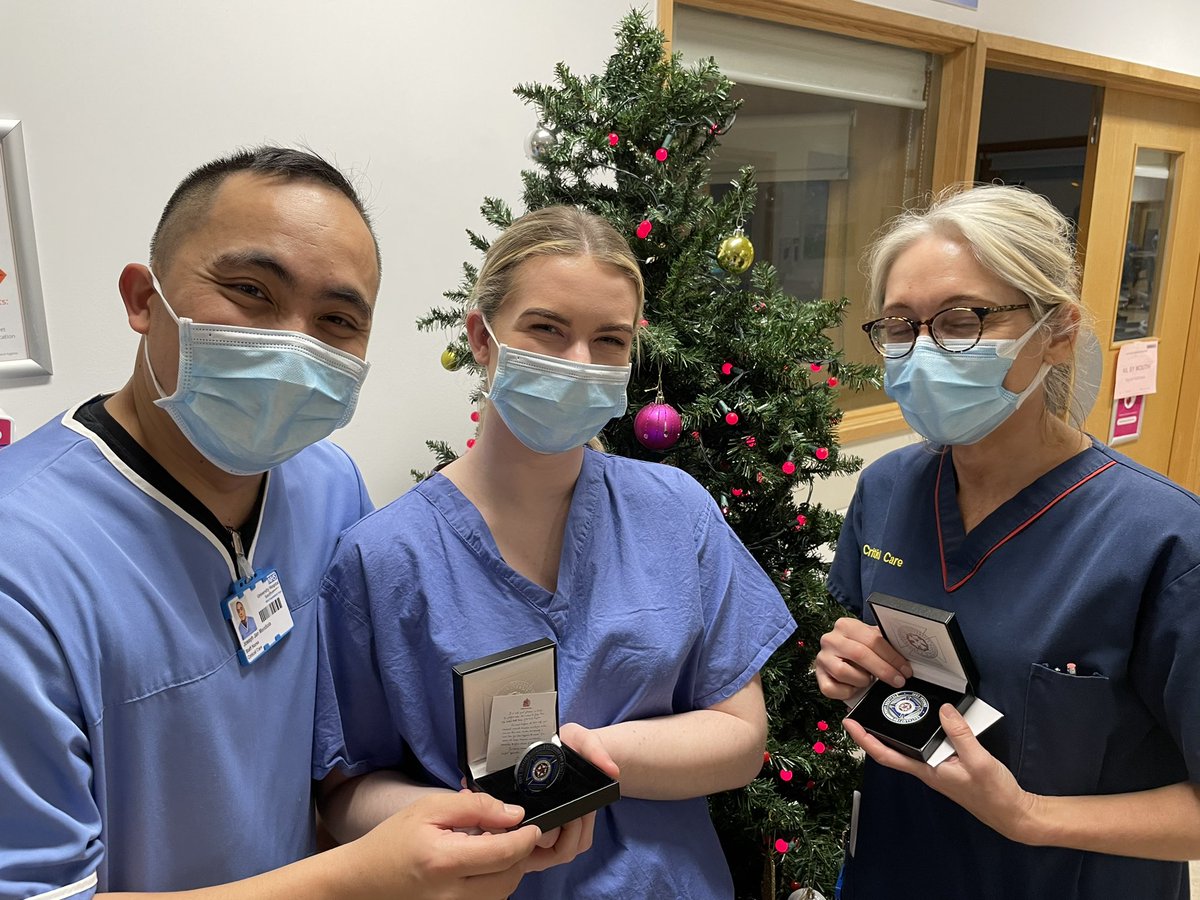 This years @UHS_CritCare Christmas gifts. Recognition for the amazing contributions they continue to make on a daily basis. #amazingteam #icu #criticalcare #georgecross #sorryitsnotapayrise #nhsheroes