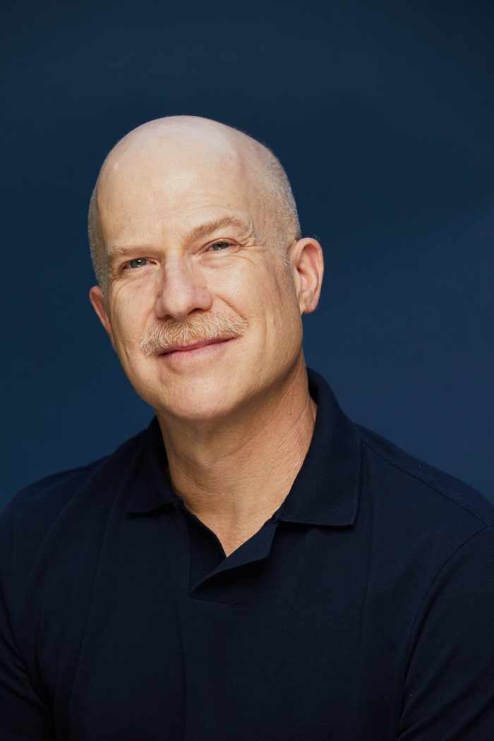 MansfieldOxford's tweet image. 7/ The Best of Times or The Worst of Times? A Generational Perspective on the New Queer Reality  

👨: @Richie_Jackson 
🗒️: Richie, an award-winning TV/film producer &amp;amp; author of #GayLikeMe exposing the glorious but treacherous reality of being LGBTQ+ today 
🗓️: Fri 10 Mar, 5:30pm