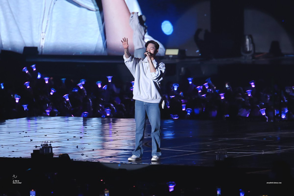 atozXbtob's tweet photo. 이런 진심이라니💙

https://t.co/QMKfmwNLiN
https://t.co/qXHoLCY3C5

221231 'Be Together' 중콘
#비투비 #창섭 #이창섭 (@LeeCS_BTOB) https://t.co/1UHdcWcg28