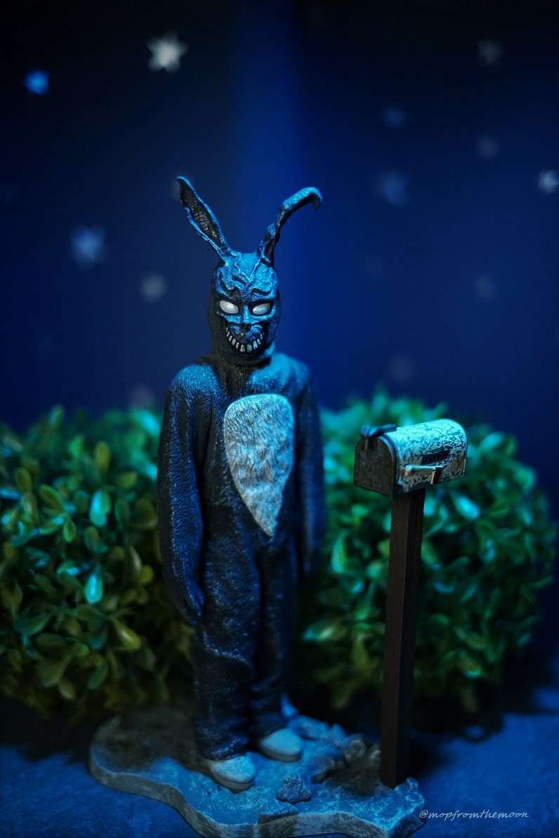 ☆si0731 ドニー・ダーコ フランク・ザ・バニー フィギュア 喋る