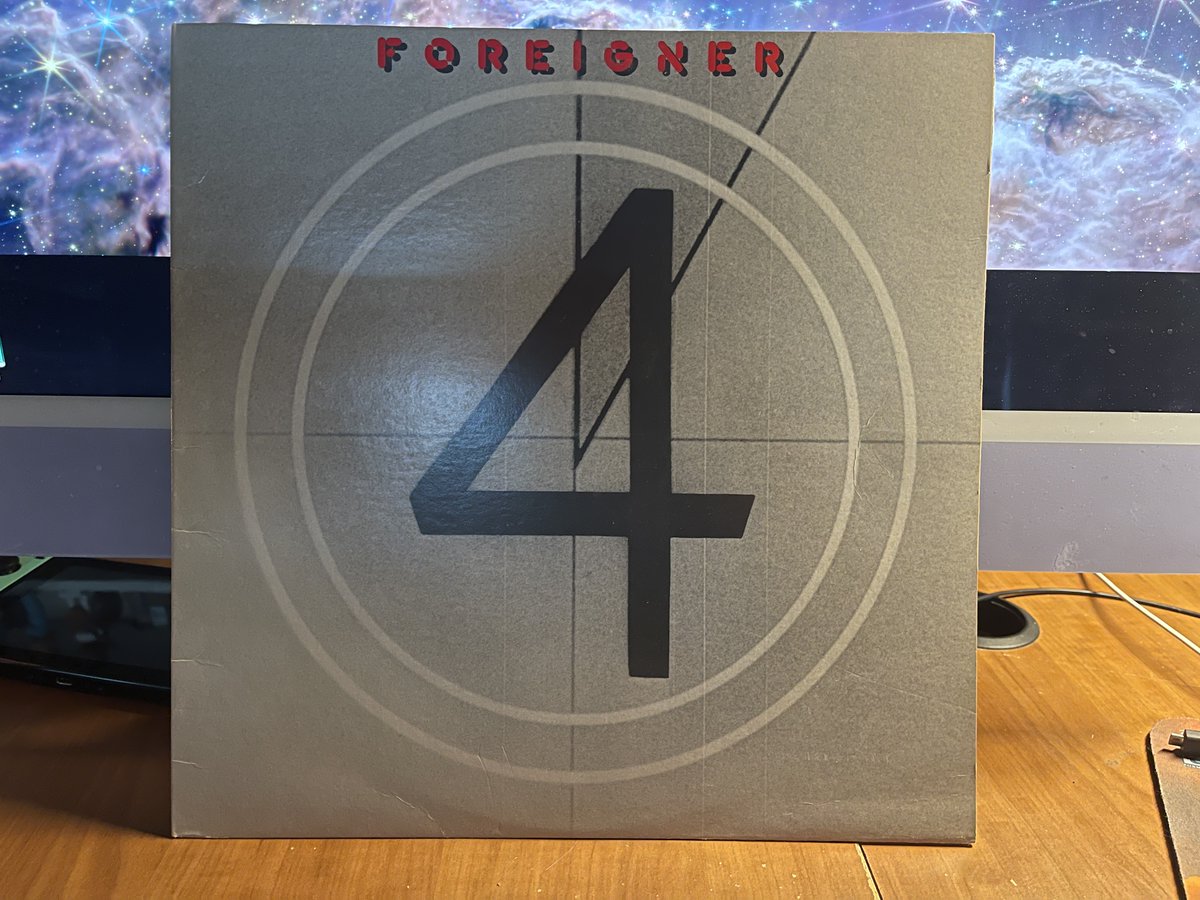 sabbathfans's tweet photo. #WeekendVinyl 8 - "4" by @ForeignerMusic.

Used to have this back in the day, but just required it on vinyl yesterday actually. Saw Foreigner on this tour back at my first concert ever in 1982.

Awesome album, going to see 'em this coming summer in Dallas on their farewell tour. https://t.co/BfccrVHy6y