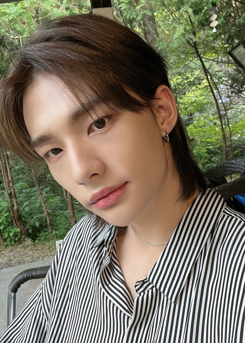 Am I late? Too early? I wanna greet everyone a happy new year, sana yung dala ng 2023 is pure and genuine  happiness for everybody. 🤍