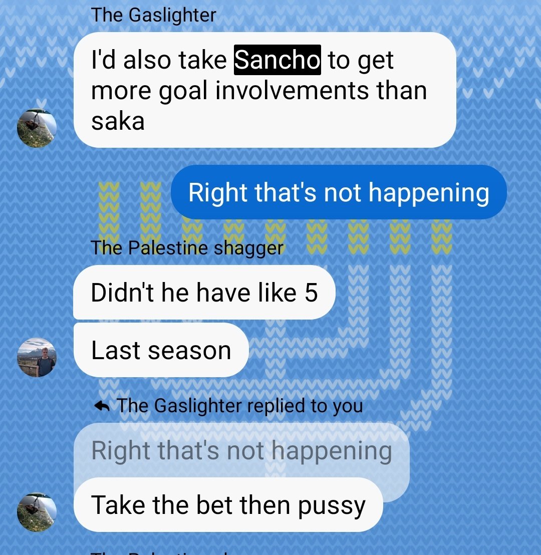 lakewatcher97's tweet photo. GW18. 13-3 Saka. Think I'm going to stop updating this. No need to labour an opinion when it becomes fact. I'll leave it with these messages from Piggy over the summer: https://t.co/451eUP9jMK