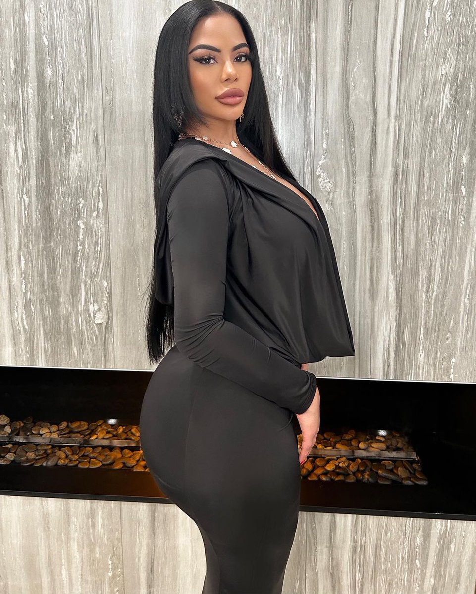 Strellakat on Twitter: "HNY 2023"