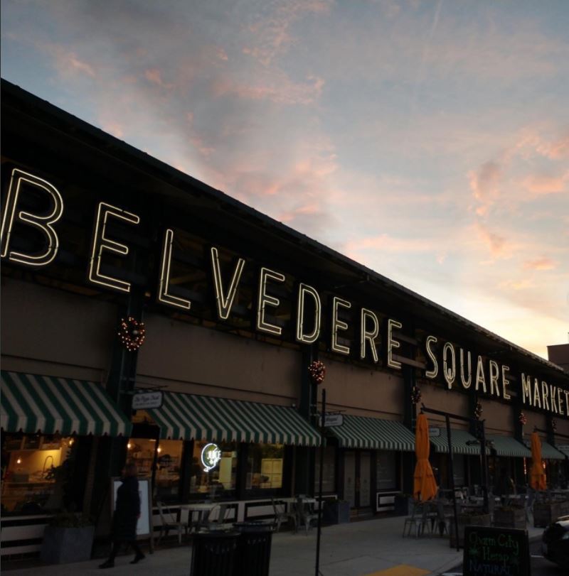 Happy New Year from Belvedere Square! We are SO excited to see what 2023 brings for us!

#belvederesquare #thesquare #belvedere #northbaltimore #belvederesquaremarket #baltimorefoodmarket #happynewyear #2023
