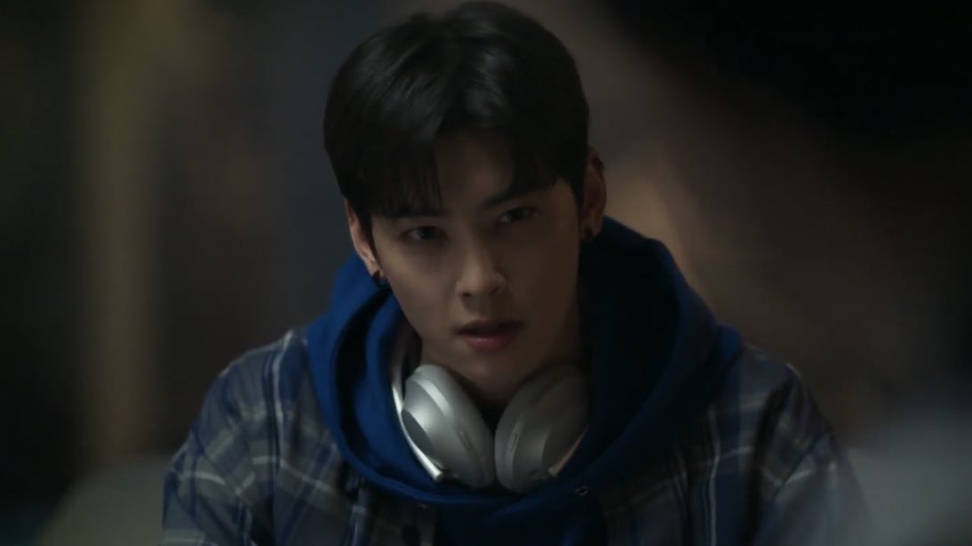 kdramarchive's tweet photo. eunwoo as priest yohan in #island got me on me knees🧎🏻‍♀️ https://t.co/SJ12R4VEBX