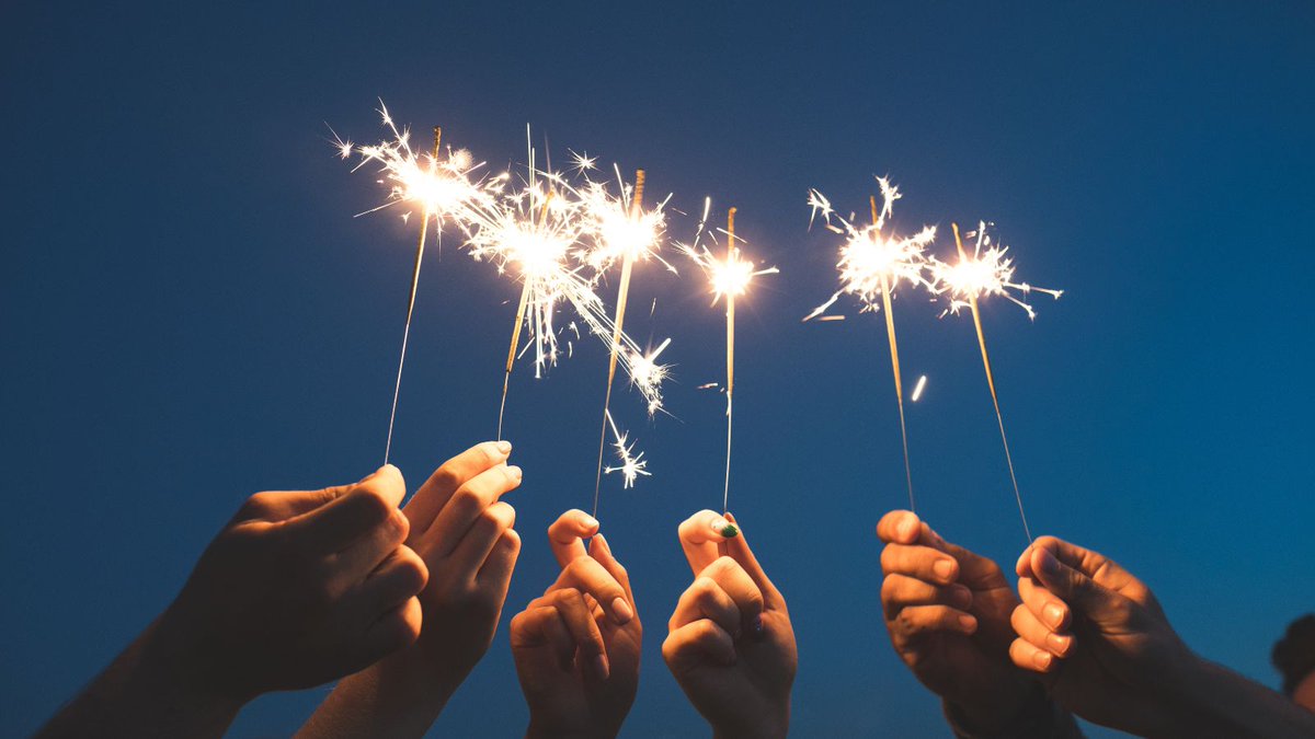 Happy New Year! We can't wait to see you all in 2023. 💫