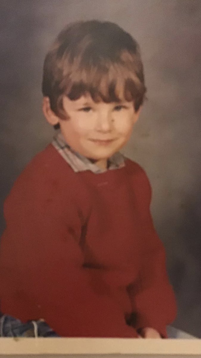 jok75's tweet photo. Happy 40th birthday to my little brother the number one golden balls enjoy your day @DavidKeo10 https://t.co/ZoiClzR0yw