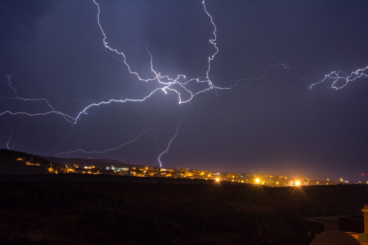 PhotoshotTen's tweet photo. Hola, mi nombre es Juanjo y me apasiona la fotografía. Estos son algunas de mis capturas. Desde esta cuenta me gustaría seguir aprendiendo y mostrarles mis rincones favoritos.
¿Me ayudas con un RT para llegar a más gente? https://t.co/PwtZ4SqnGd