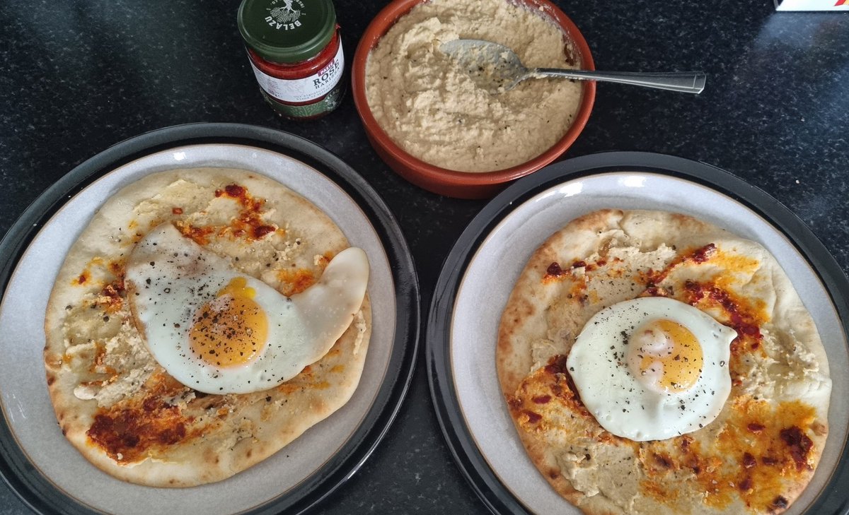Great shout, Mr Gregory-Smith <a href="/mightyspice/">John Gregory-Smith</a>! Homemade humous, rose harissa and a nice fresh egg on flat bread 😁 <a href="/SundayBrunchC4/">Sunday Brunch</a> #NewYearsDay Amazing!