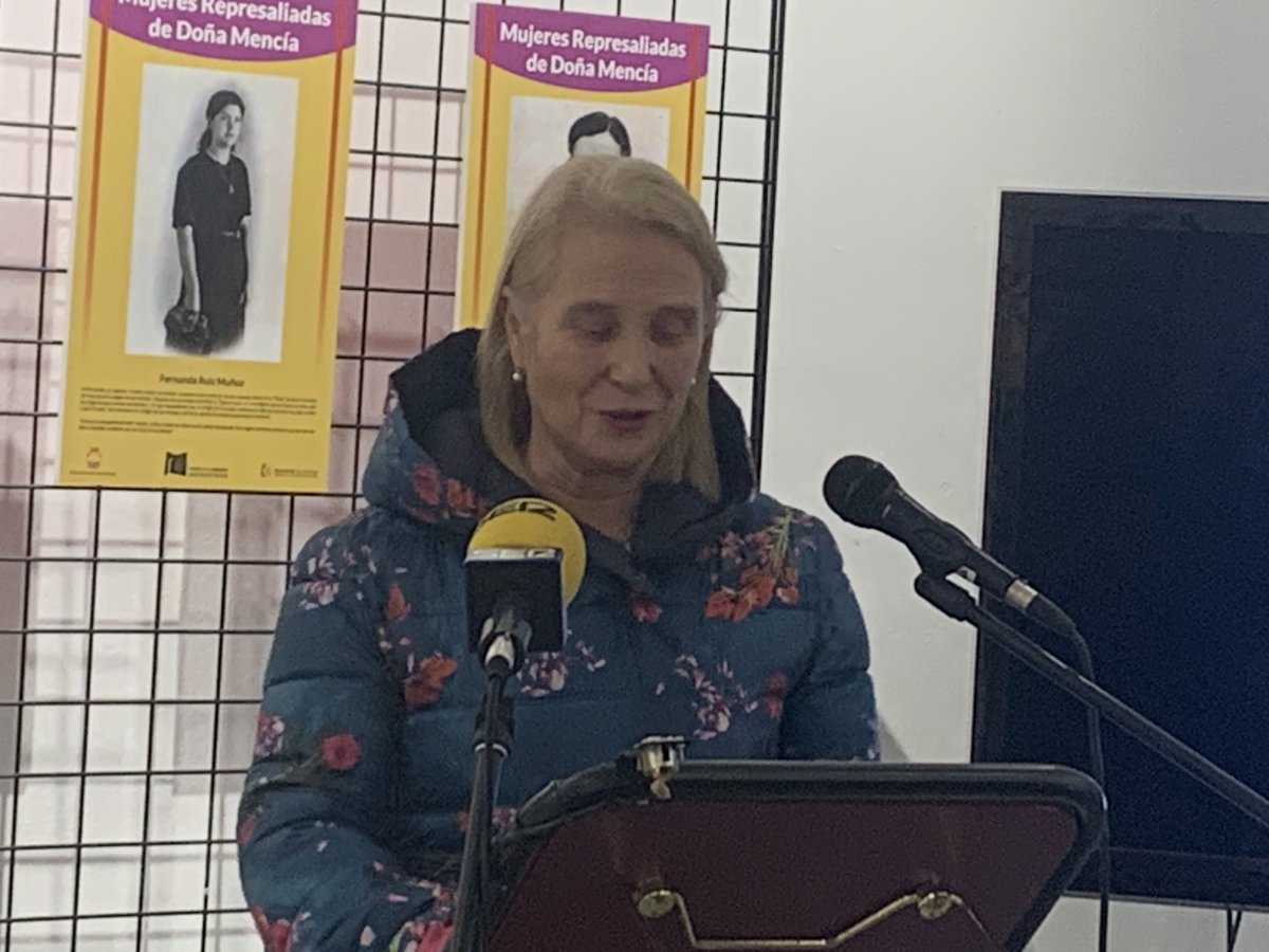 PuertaMemoria's tweet photo. Presentación de la exposición “Mujeres represaliadas de Doña Mencia” y del logo de la Asociación PUERTA A LA MEMORIA. https://t.co/iv4guU2emx