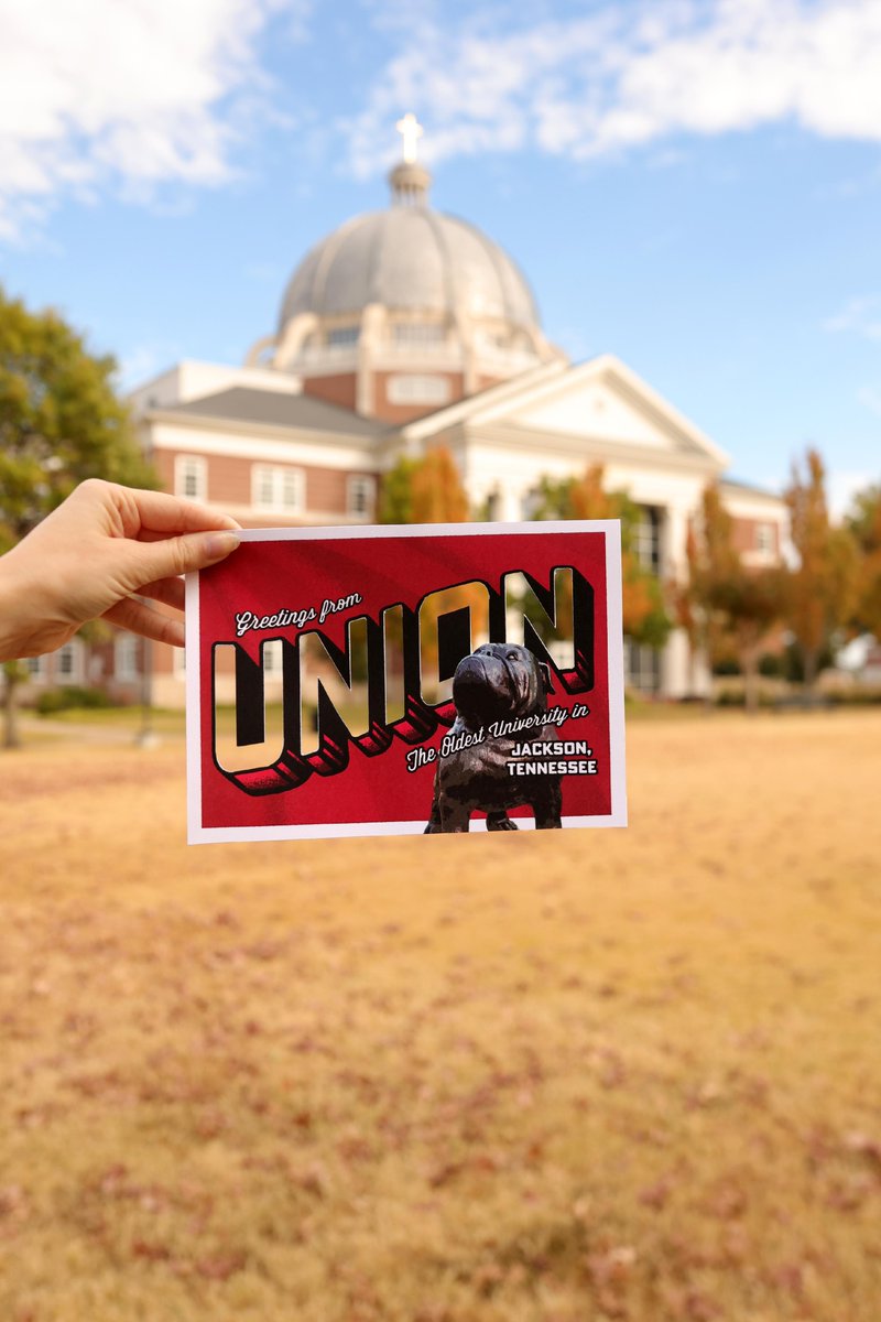 UnionUniversity's tweet photo. Stepping into 2023 still thankful to be a part of the Bulldog family 🐾❤️ Happy New Years from Union University ✨

#Union200 #WeAreUU #unionuniversity https://t.co/cvHxUqKq5A