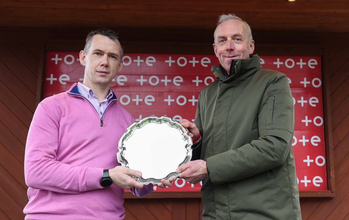 🐎 Result of the fourth race 🐎

2.00 Tote+ Pays You More At Tote.ie Hcap Hurdle

🥇 Cher Why Not 9/2
🥈 Mahler Appeal 10/3
🥉 Legacy Of Dreams 16/1
4️⃣ Duffys Getaway 20/1

⭐️ A Win for #TimothyDoyle and Mr C M Quirke