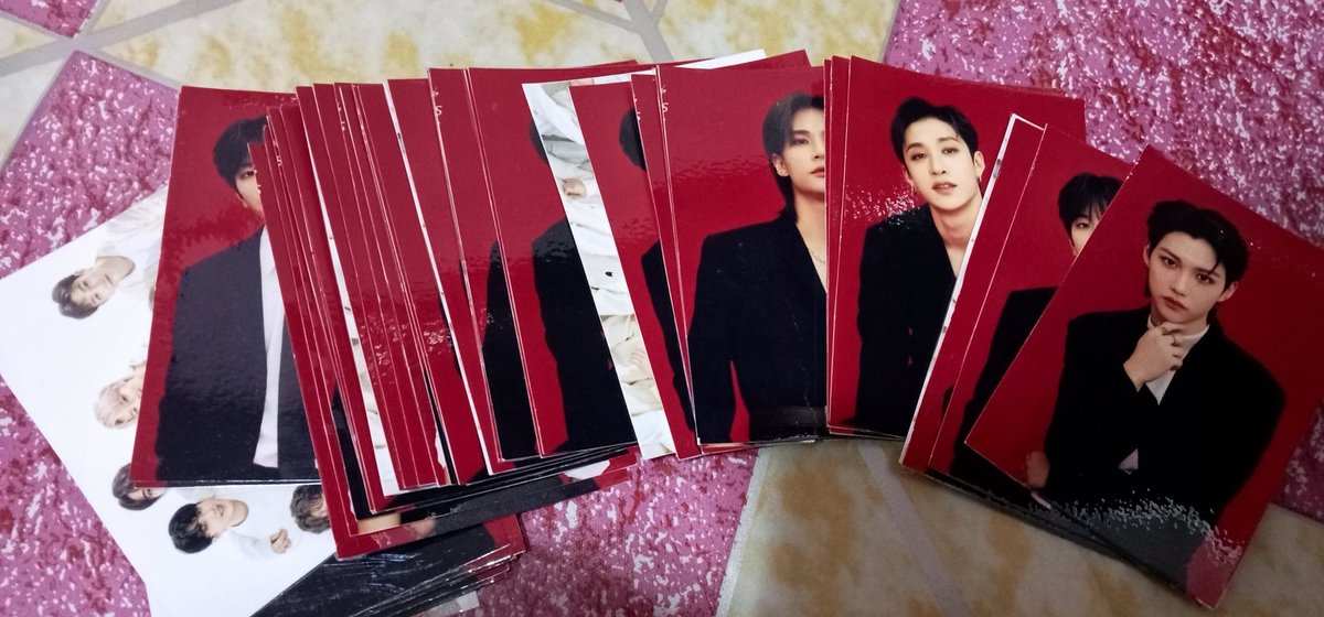 strayfileskids's tweet photo. Stray Kids x Bench Fanmeet Freebies

√ Photocards, stickers, and more.

Mechanics:
 like and retweet
Show your proof on D-day 
[First come first serve and first 20 will have a freebies holder]

• Location to be announced on January 20 at Mall of Asia Arena. 

#StrayKidsxBENCH https://t.co/yUa6By7YlX