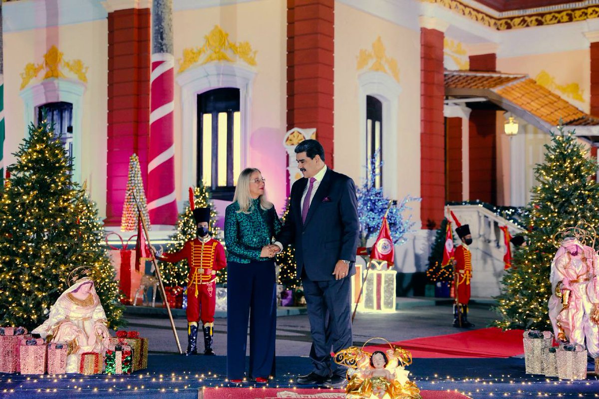 ¡Feliz Año Nuevo 2023 para el pueblo venezolano! Desde mi corazón pido las mayores bendiciones de Dios nuestro Señor. Es el año del renacimiento de la Patria. Les ratifico ¡Lo Mejor está por llegar!