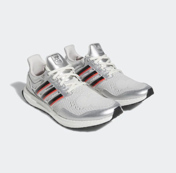 snkr_twitr's tweet photo. Disney x adidas UltraBOOST 1.0 ‘100 Years of Magic’ dropped via adidas US

Men https://t.co/wwTO79TgGe
Women https://t.co/amaxLuNvdz

#AD https://t.co/5gUNegbC9u