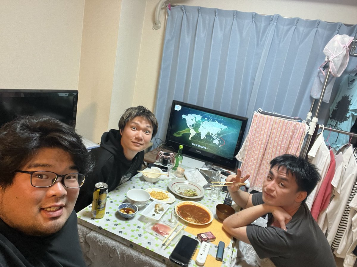 maruboro13's tweet photo. 年始一発目から集まれました〜
3人で集まるのは3年振りですねぇ

#CC2/442 https://t.co/bGRCZdooyB