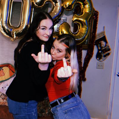 emilyyspearr's tweet photo. #NewProfilePic https://t.co/ZCE2S41M73