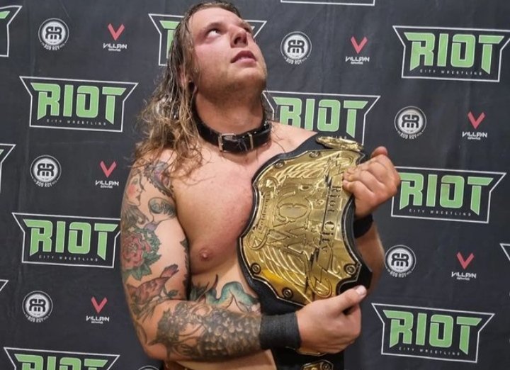 lyf_pro's tweet photo. Congrats #AndNew #RCW World Champion #CadieTre, #HOG Tag Team Champions #TheMainEvent (#JayLyon & #MidasBlack), #AIW Tag Team Champions #TheBitcoinboiZ (#EricTaylor & #MikeyMontgomery), #WWE #SmackDown Women's Champion #CharlotteFlair! https://t.co/5EBRNGNh08