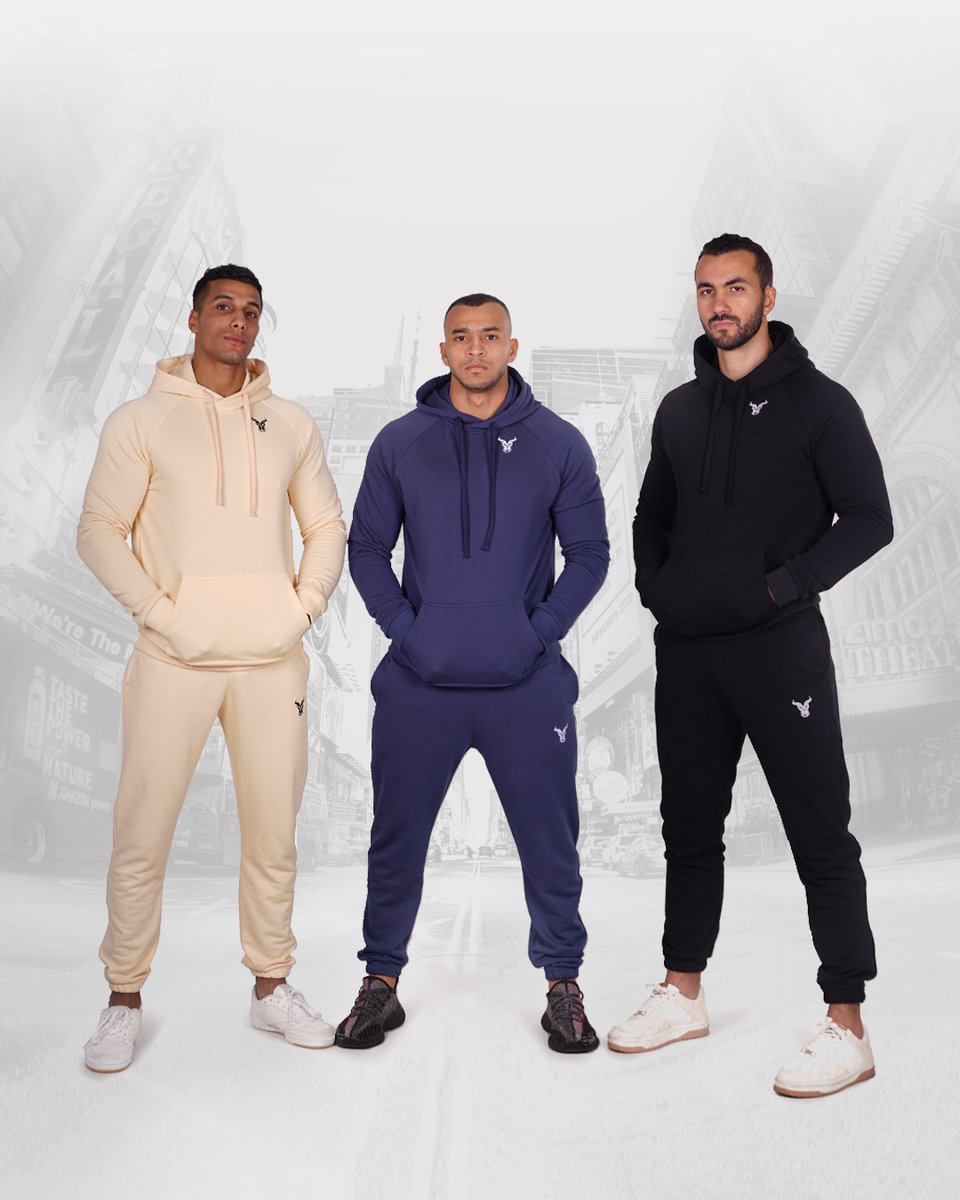 StrongandSavage's tweet photo. Focussed on feedback. Dialled up to perfection 🤝
#EssentialCollection

✅ Soft and comfortable fabric
✅ Adjustable drawstring
✅ Durable embroidered Strong And Savage logo

#StrongAndSavage  #workout #fit #gym #fitnessmotivation #health #training #instafit #bodybuilding https://t.co/g43aZO3j7C