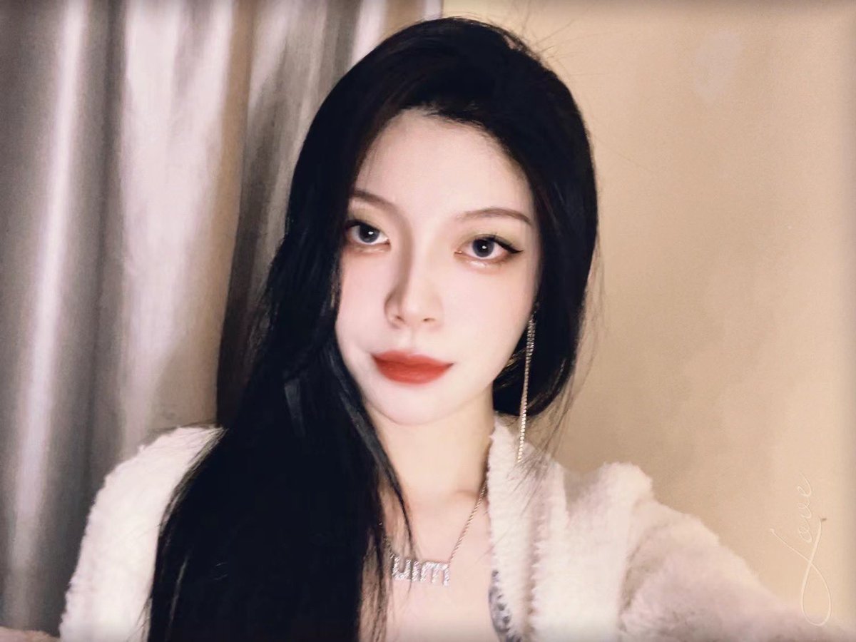 新年第一条推~见着新年发财🥳🥳
 愿大家都打响新年第一炮❤
    点赞转推抽一个送aiai视频❤❤❤
#长沙 #长沙兼职 #长沙线下 #长沙女s