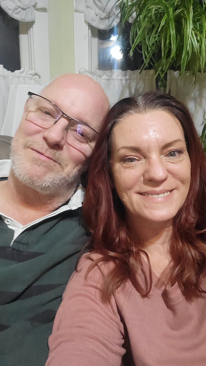 mlynwalker's tweet photo. 2 oldies rang it in together. Our 25th trip around the sun together. 

Have a blessed and safe New Year everyone! https://t.co/B1YpSYp6Vj