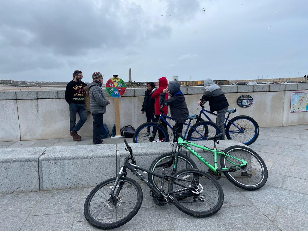DrChrisNewman's tweet photo. .@taketheJUMPnow on Margate Seafront today. I love how positive the conversations were. The lesson is - people care about the climate - we just need to find better ways to engage.
#SundaysforScience https://t.co/3aqIzO6s4A