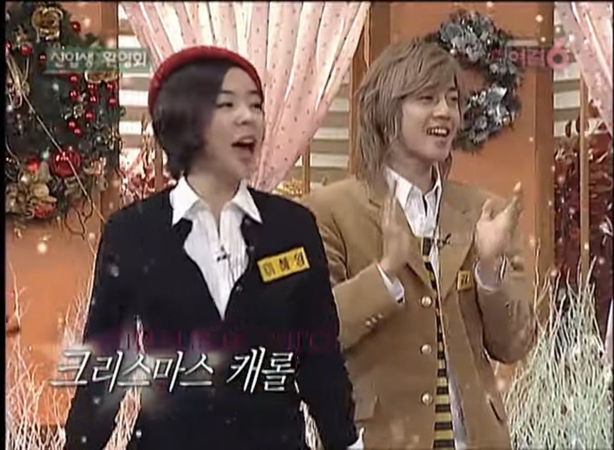 Tiny little glimpses of young HJ 26살 김태우의 연말을 완성시키는 지오디 노래 메들리 [여걸식스 82화] | KBS 061217 방송 https://youtu.be/H7uwIbf_f7kTranslate post