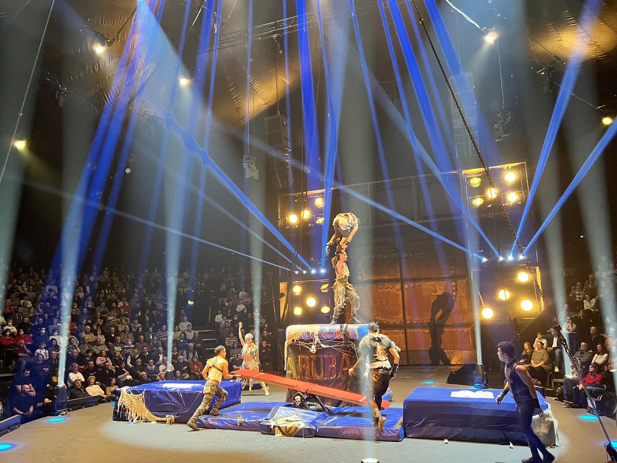 1807Doris's tweet photo. Klasse Festival der Akrobaten im Zirkus #flicflac in #Kassel #YouTuber #YouTube #dorisartvideo @KasselCommunity
Film YouTube bitte auf den link
https://t.co/FvnlgBW33F https://t.co/ZIck7MMuCP