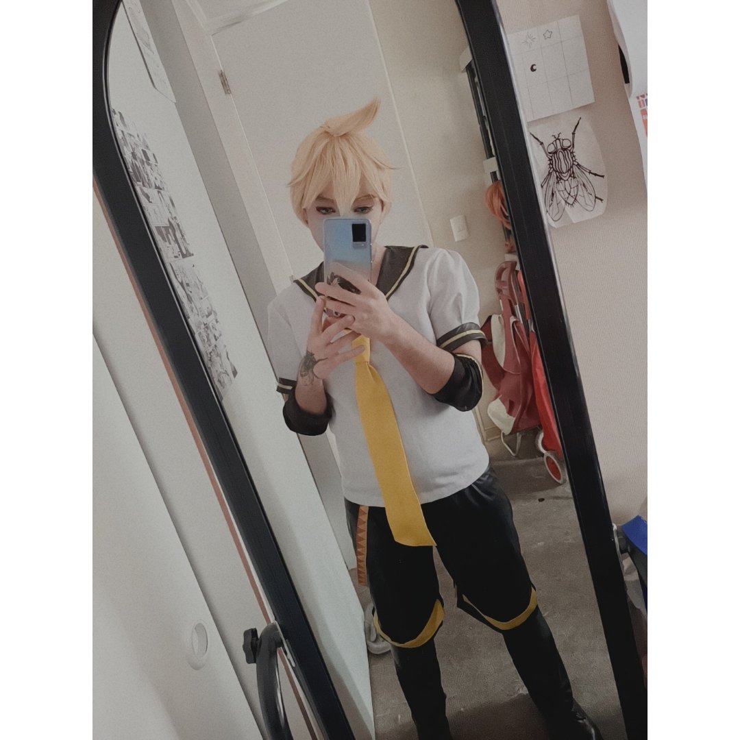 WanWanKun2's tweet photo. #len #kagamine #lenkagamine #kagaminelen #lencosplay #kagaminelencosplay #vocaloid #vocaloidcosplay #かわいい https://t.co/2lhS063vJR