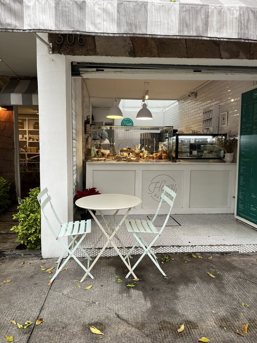 BakeryMexico's tweet photo. 💫 HOY ESTAMOS ABIERTOS HASTA LAS 8pm.
¿Pancito para el recalentado?
¿Postre para la comida?
¿Una cafecito para empezar el año con los amigos?
📍Parroquia 306 cerquita de @En_Narvarte #coloniadelvallecdmx #2023
#cafeteriasbonitascdmx #petfriendlycdmx #dondeircontuperrito https://t.co/YnNK95WETg