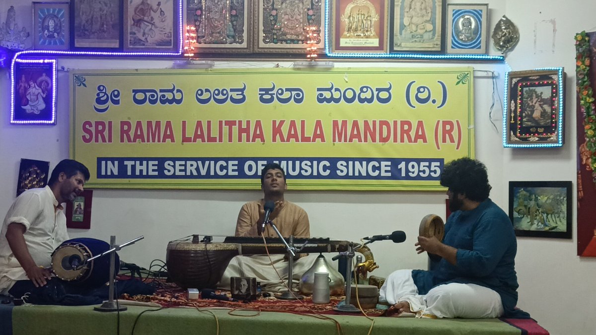 sharatnag's tweet photo. My #ConcertRun started today by attending this year's first concert of @_RamanaB_ at Sri Rama Lalitha Kala Mandira. He is accompanied with @sunaadanoor on #Kanjira and #Mridangam wizard Vid. #BCManjunath. Nice meeting Ramana and truly enjoyed the concert. https://t.co/hdDWhZdr4z
