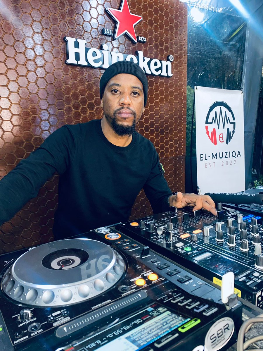 May God give to you a style to convert your dream into reality in this new year. Wish you a Happy New Year 2023..